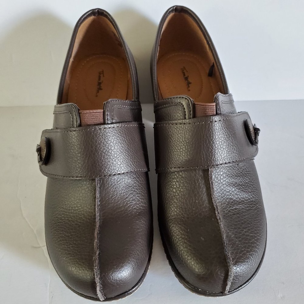 Thom McAn Gennie Brown Leather Clogs Size 9.5W - Picture 2 of 9